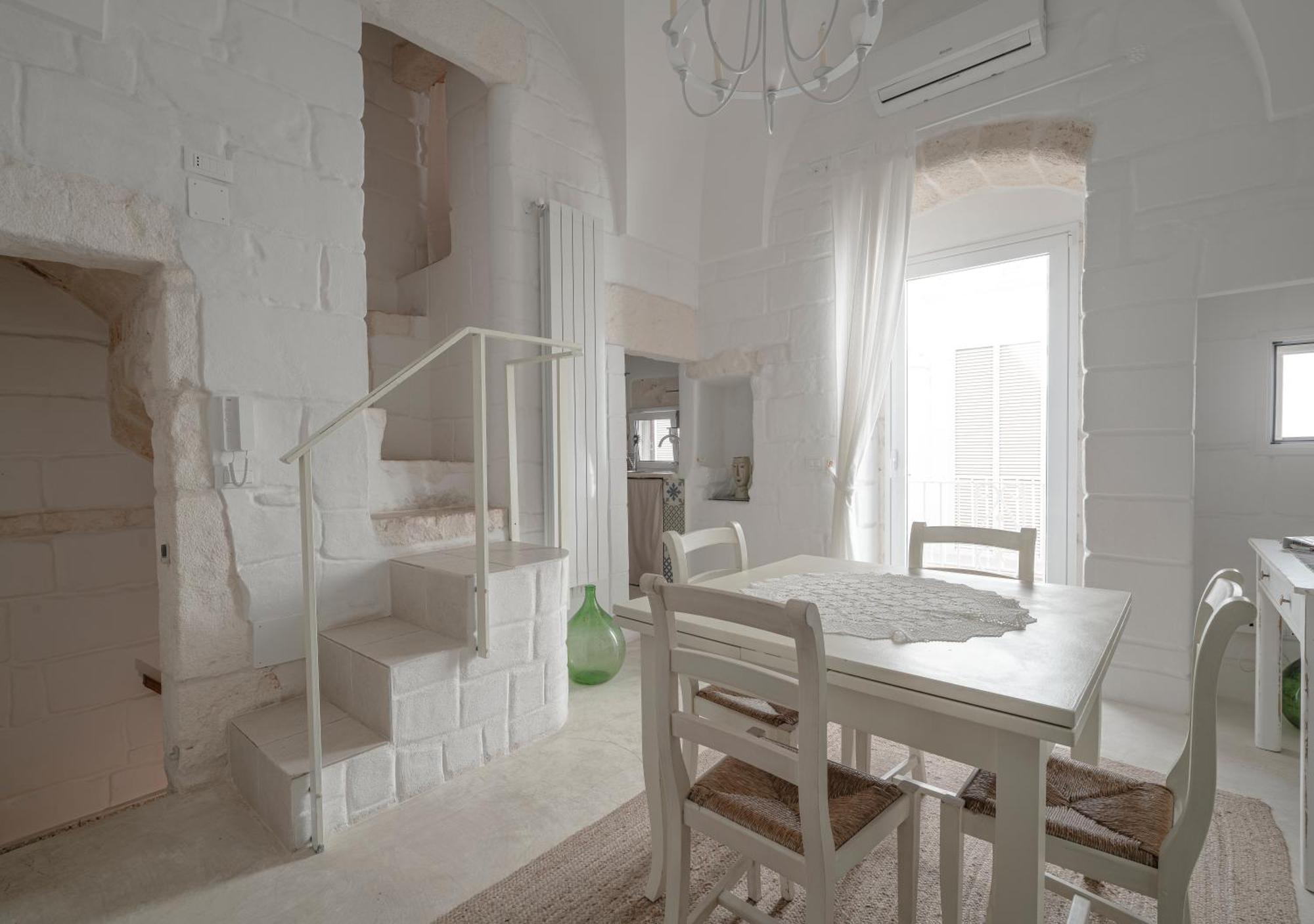 Casalice - Tradizione E Comfort A Остуні Екстер'єр фото